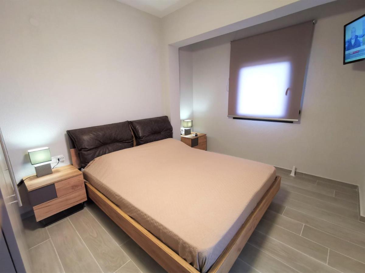Nikiti Modern Villa Εξωτερικό φωτογραφία